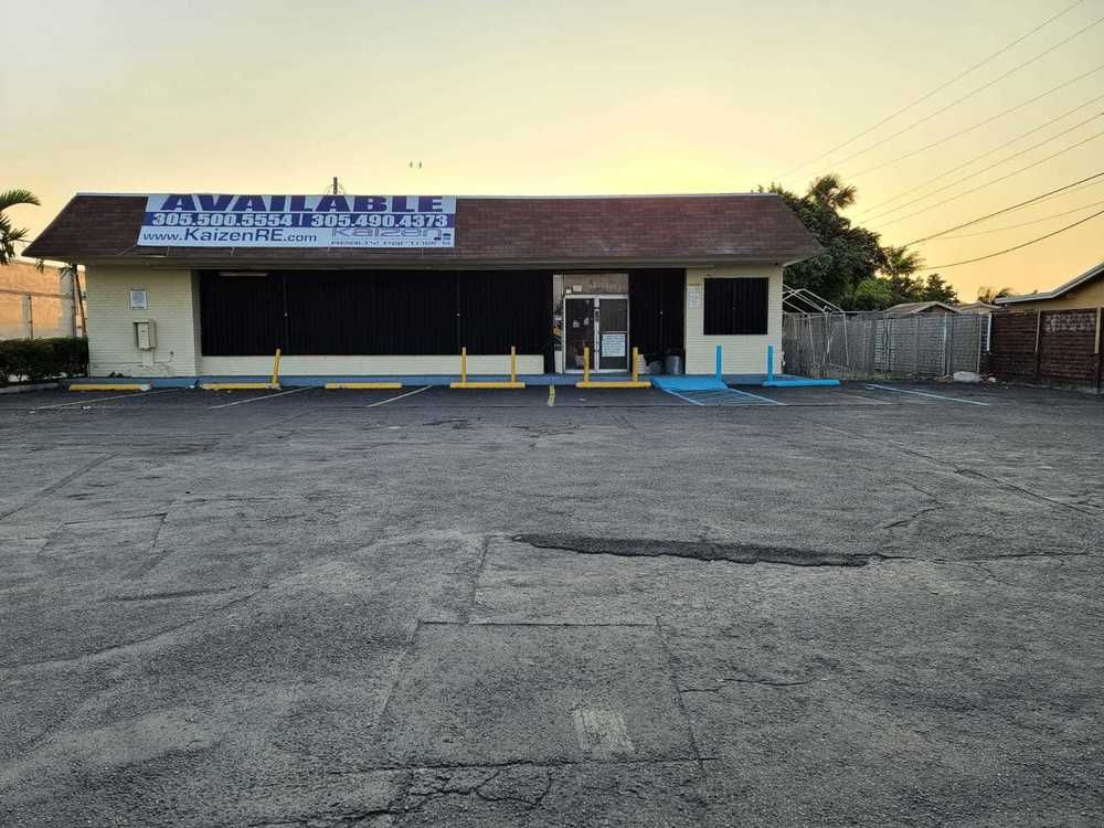 Freestanding Retail Building for Sale or Lease: 16800 NW 47th Ave, Miami Gardens, FL 33055